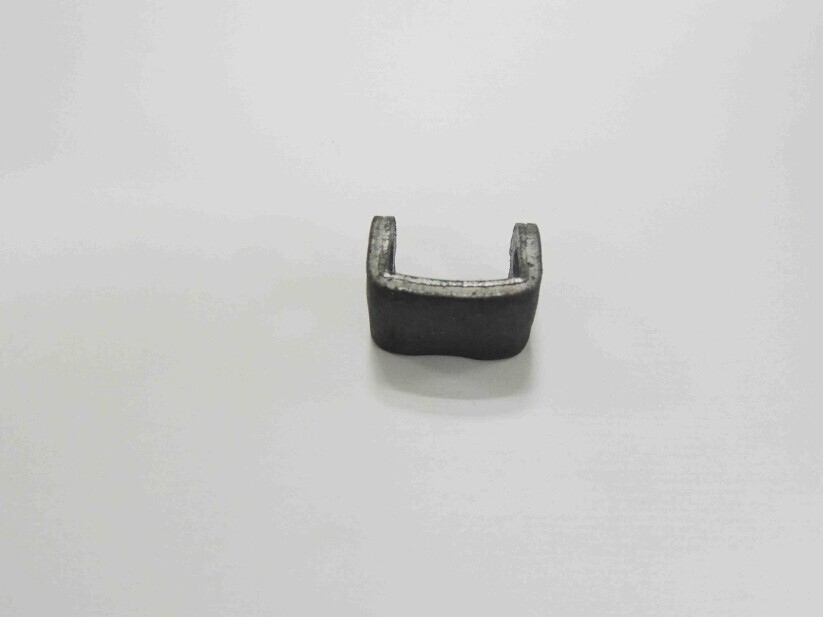五金冲压汽车轮轴配（pèi）件kc102反面